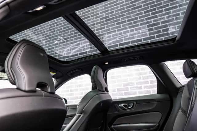 Volvo XC60 (2023) thumbnail 32