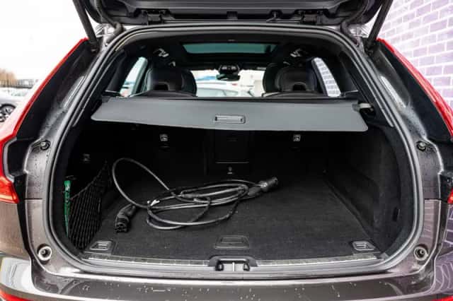 Volvo XC60 (2023) thumbnail 33