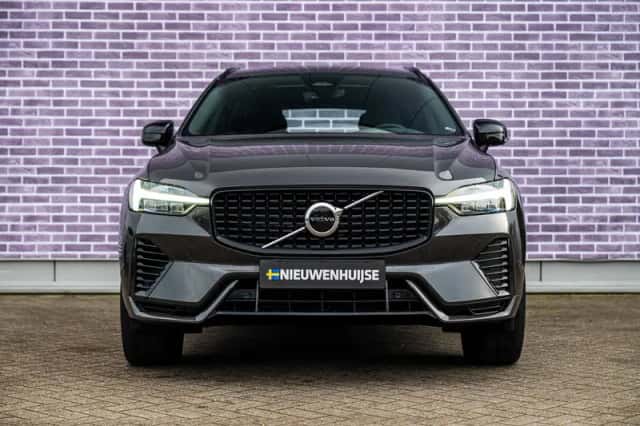 Volvo XC60 (2023) thumbnail 10