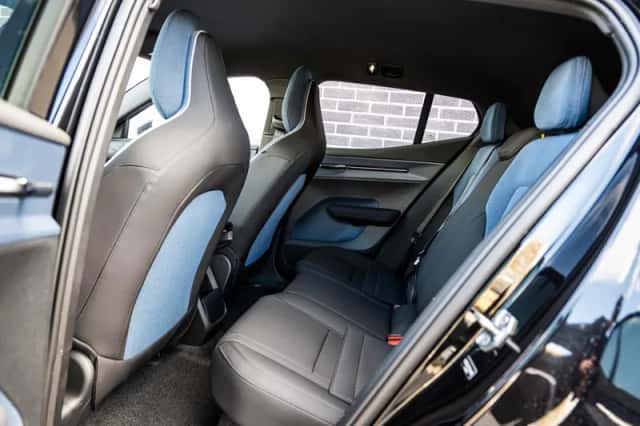 Volvo EX30 (2026) thumbnail 9