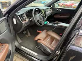 Volvo XC60 thumbnail 5