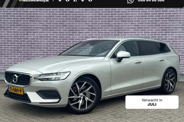 Volvo V60 (2018) thumbnail 1