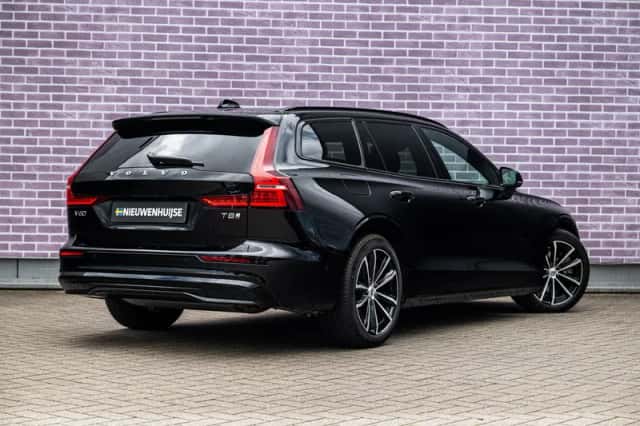 Volvo V60 (2026) thumbnail 2