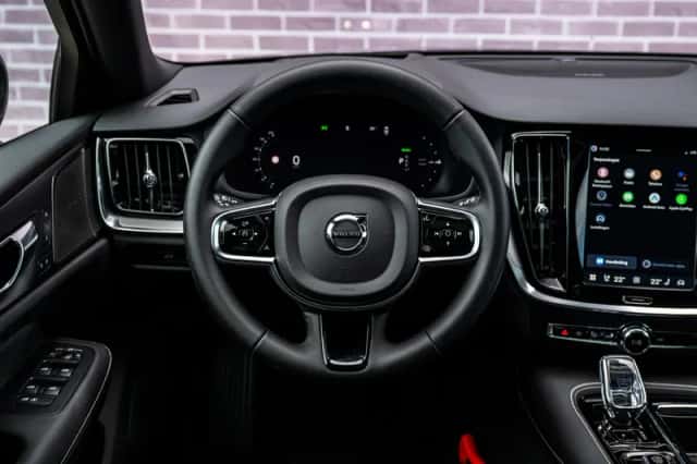 Volvo V60 (2026) thumbnail 3