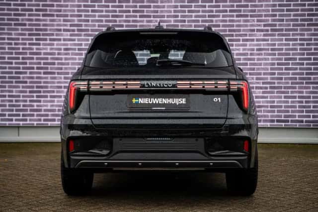 Lynk & Co 01 (2025) thumbnail 11