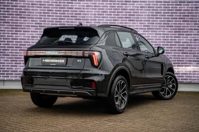Lynk & Co 01 (2025) thumbnail 4