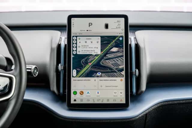 Volvo EX30 (2024) thumbnail 13