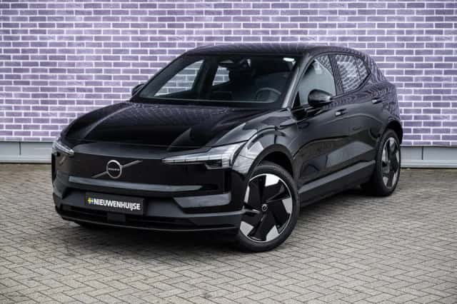Volvo EX30 (2024) thumbnail 17