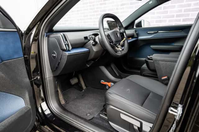 Volvo EX30 (2024) thumbnail 19