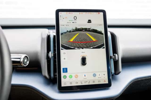 Volvo EX30 (2024) thumbnail 22