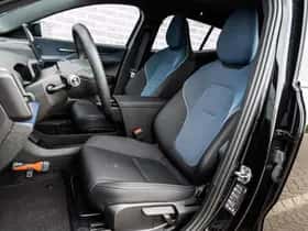 Volvo EX30 thumbnail 8