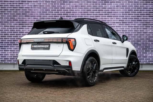Lynk & Co 01 (2026) thumbnail 3
