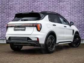Lynk & Co 01 thumbnail 3