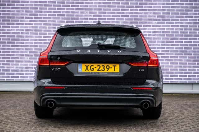 Volvo V60 (2019) thumbnail 12