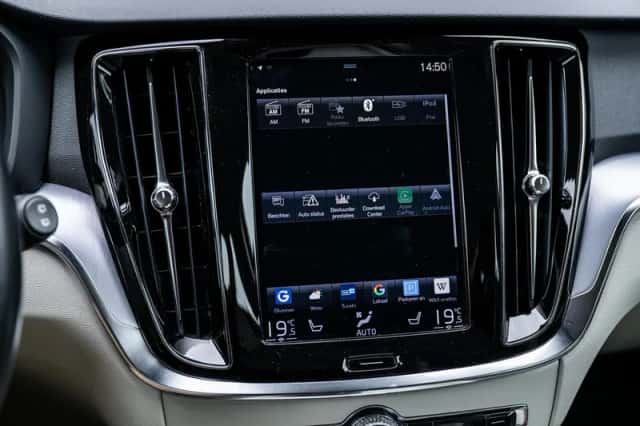 Volvo V60 (2019) thumbnail 22