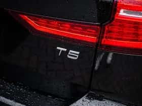 Volvo V60 (2019) thumbnail 33