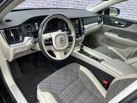 Volvo V60 thumbnail 5