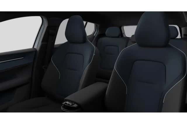 Volvo EX30 (2026) thumbnail 4