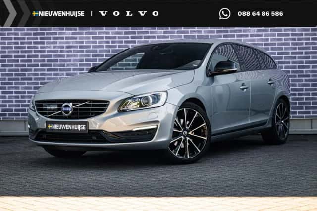 Volvo V60 (2017) thumbnail 1