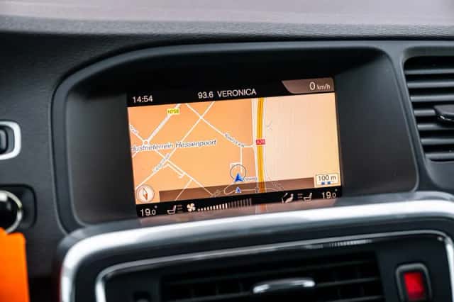 Volvo V60 (2017) thumbnail 20