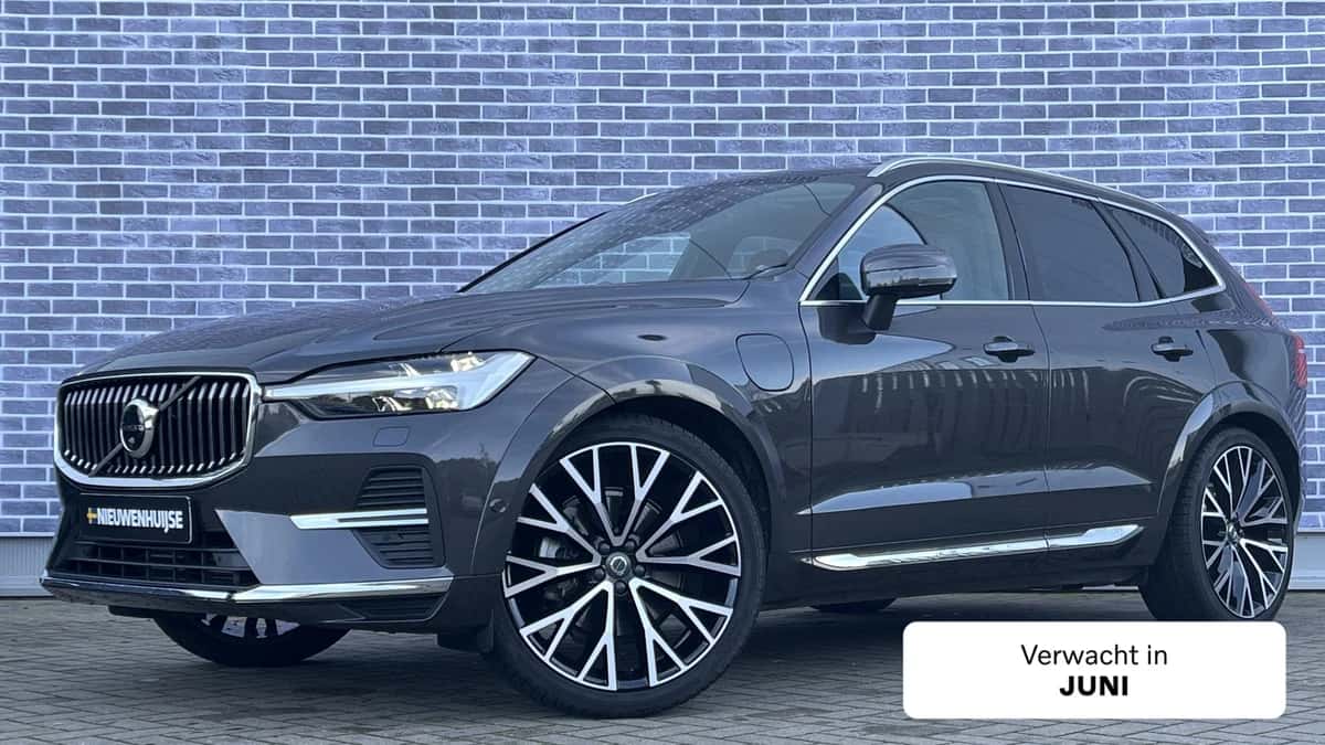 Volvo XC60 (2021) — foto 1