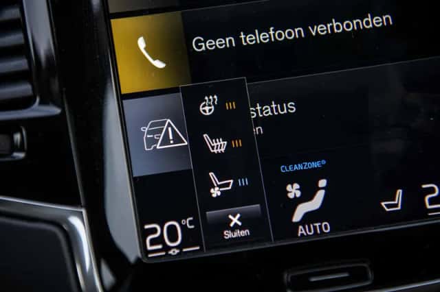 Volvo XC90 (2022) thumbnail 26