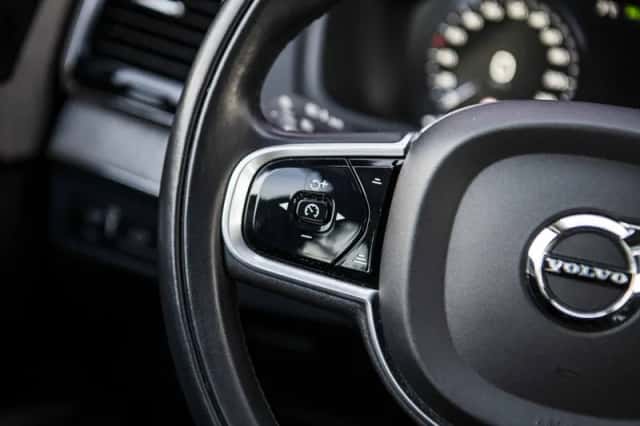 Volvo XC90 (2022) thumbnail 31