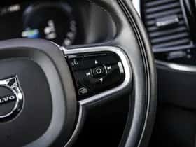 Volvo XC90 thumbnail 32