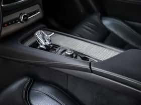 Volvo XC90 thumbnail 34