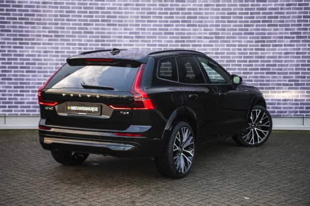 Volvo XC60 (2025) thumbnail 17