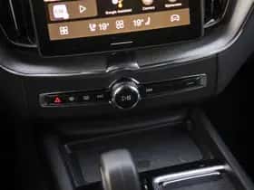 Volvo XC60 thumbnail 24