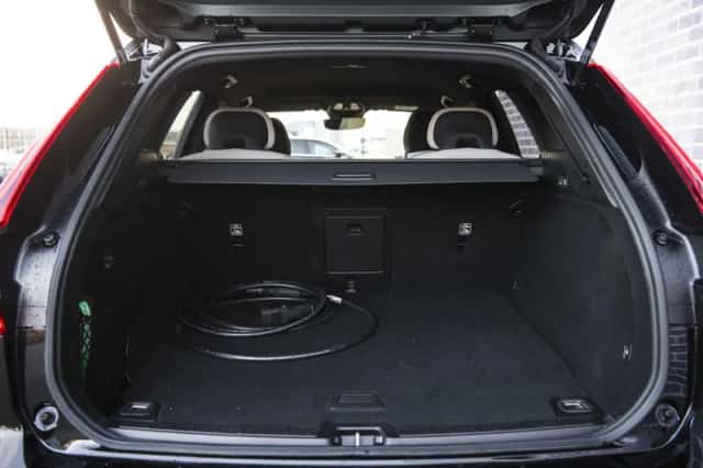 Volvo XC60 (2025) thumbnail 31