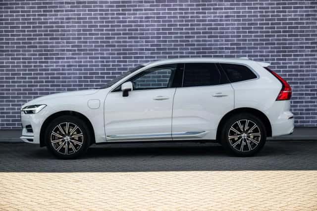 Volvo XC60 (2018) thumbnail 5