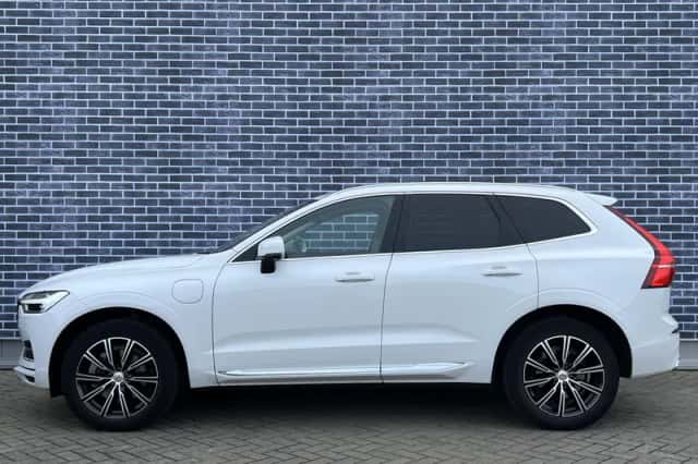 Volvo XC60 (2018) thumbnail 5
