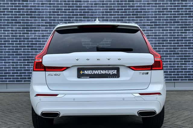 Volvo XC60 (2018) thumbnail 10