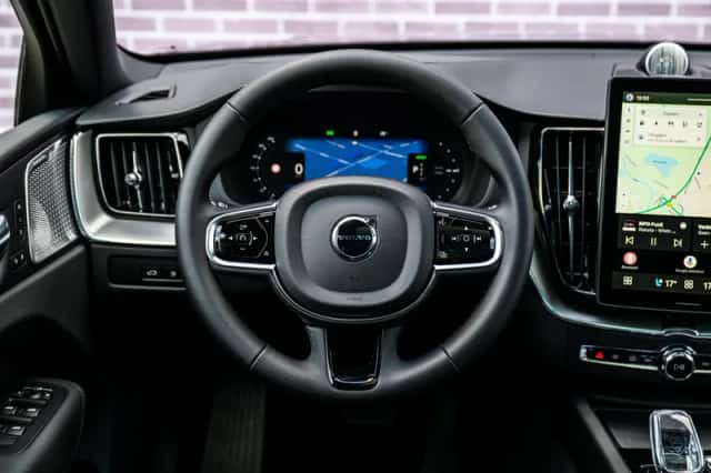 Volvo XC60 (2026) thumbnail 3