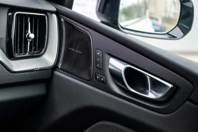 Volvo XC60 (2025) thumbnail 25