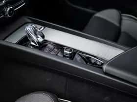 Volvo XC60 thumbnail 32
