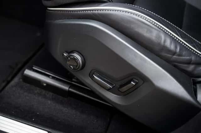 Volvo XC60 (2025) thumbnail 8