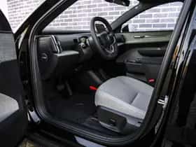 Volvo EX30 thumbnail 18