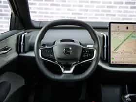 Volvo EX30 thumbnail 5