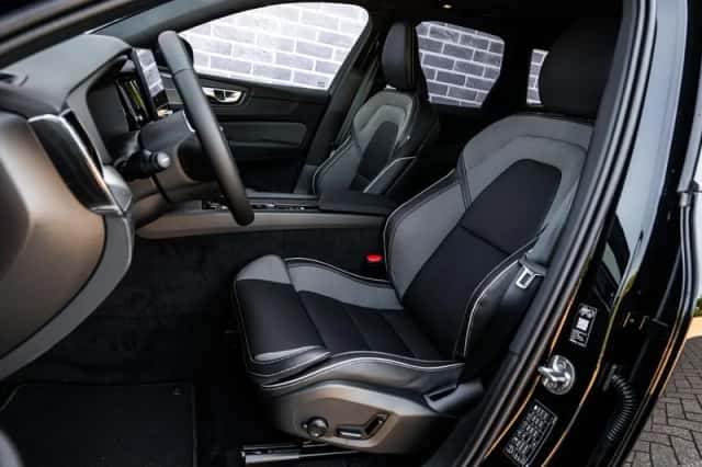 Volvo XC60 (2026) thumbnail 6