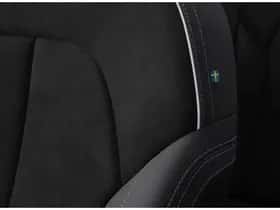 Volvo EX40 thumbnail 7
