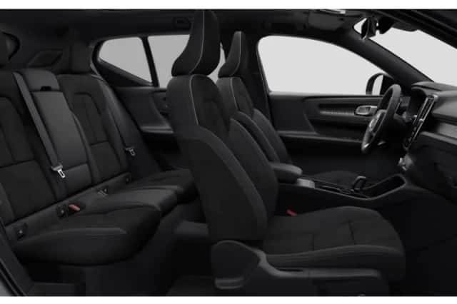 Volvo EX40 (2026) thumbnail 10