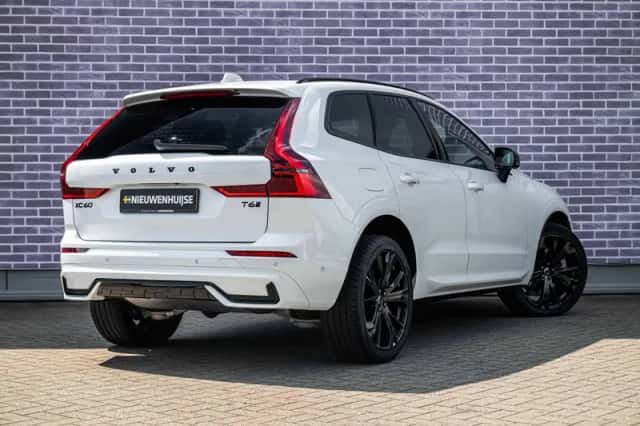 Volvo XC60 (2026) thumbnail 2