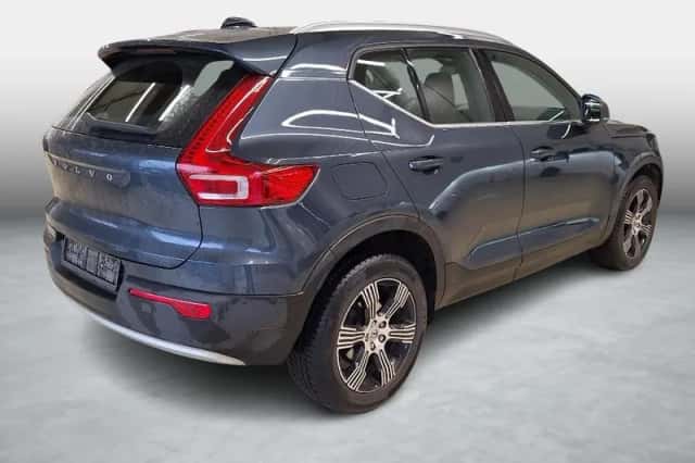 Volvo XC40 (2022) thumbnail 4