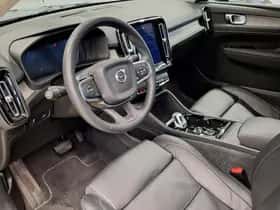 Volvo XC40 thumbnail 5