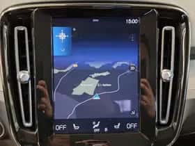 Volvo XC40 thumbnail 7