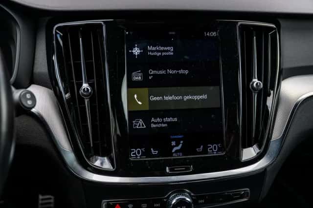 Volvo V60 (2021) thumbnail 20