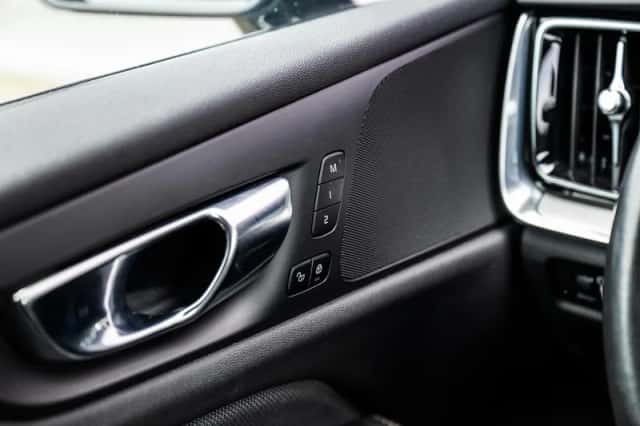 Volvo V60 (2021) thumbnail 29